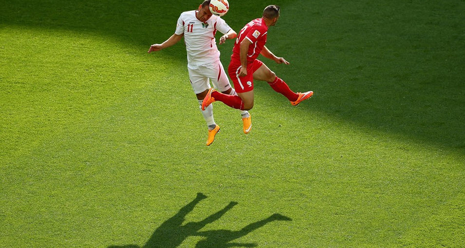 تقابل دو بازیکن|فلسطین 1 - 5 اردن / جام ملت های آسیا 2015