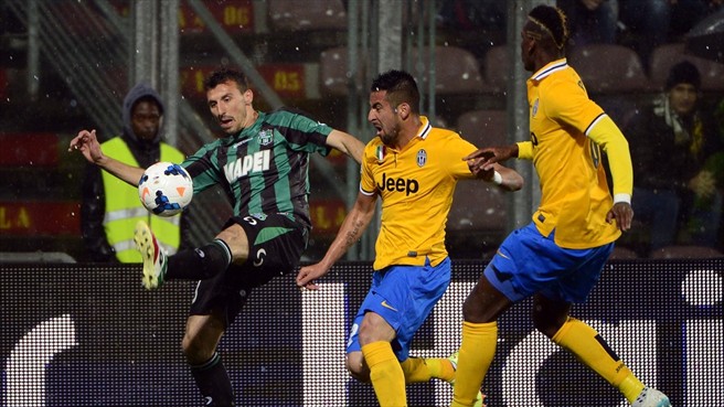 ایسلا|تلاش های ایسلا بری حفظ نتیجه.