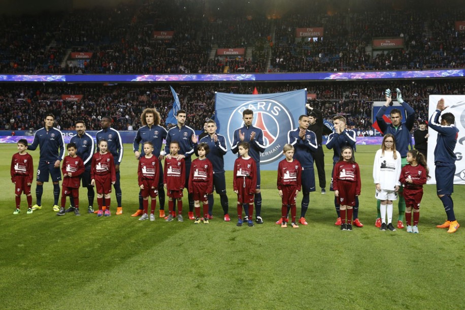 ابتدای بازی|پاریس سن ژرمن 3 - 1 مِتز / لوشامپیونه