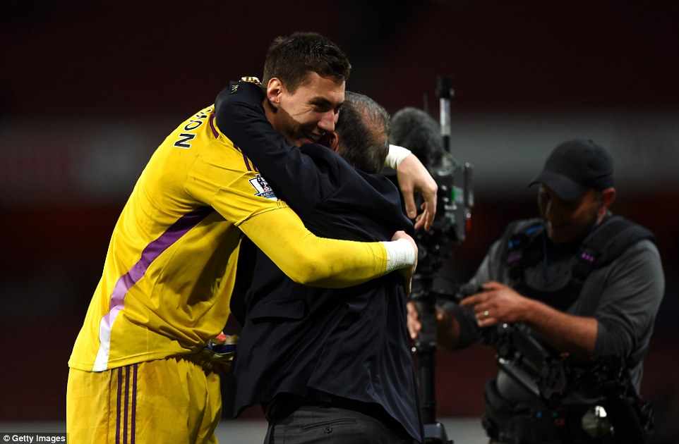 ديك ادوكات - پانتیلیمون|آرسنال 0 - 0 ساندرلند / لیگ جزیره