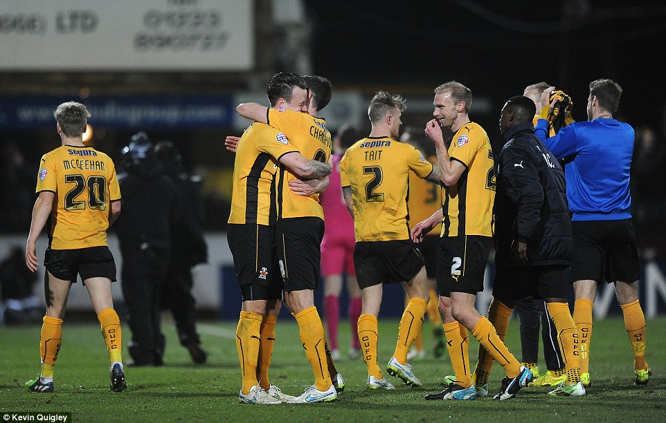 شادی بازیکنان کمبريج يونايتد|کمبریج یونایتد 0 - 0 منچستر یونایتد / جام حذفی