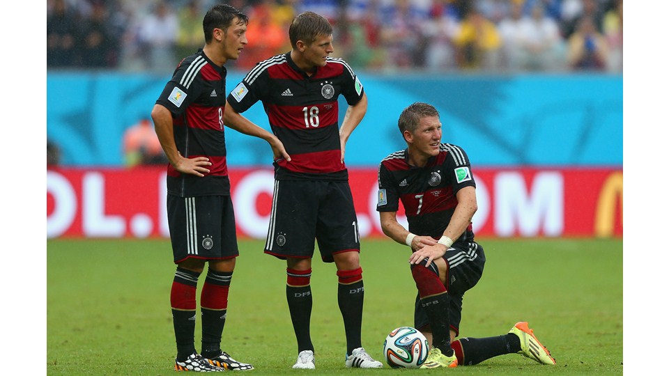 فیلیپ لام - شوانشتایگر- مسوت اوزیل|سه ستاره تیم ملی آلمان در یک قاب.