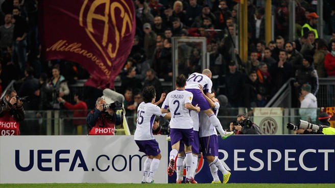 شادی بازیکنان فیورنتینا|رم 0 - 3 فیورنتینا / لیگ اروپا