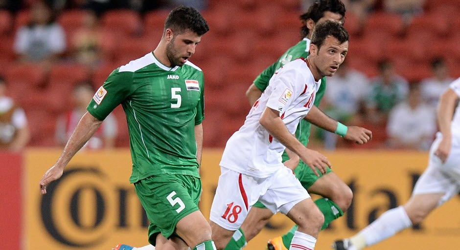 تقابل دو بازیکن بر سر توپ|عراق 1 - 0 اردن / جام ملت های آسیا 2015