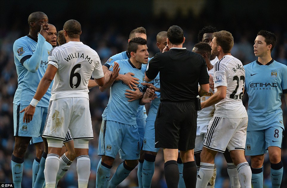 سرخیو آگرو|منچستر سیتی 2 - 1 سوانسی / لیگ جزیره