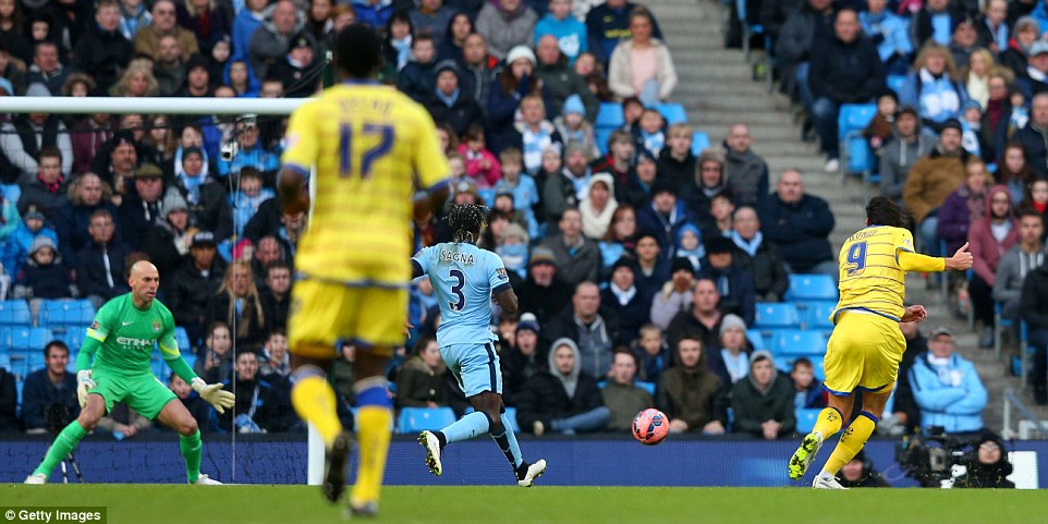 باكاری ساینا|منچستر سیتی 2 - 1 شِفیلد وِنزدِی / لیگ جزیره