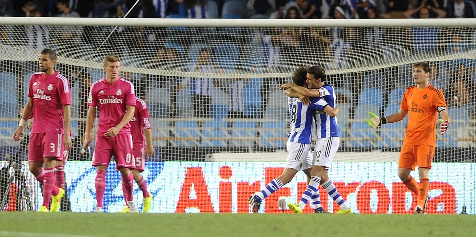 شادمانی بازیکنان سوسیداد|رئال سوسیداد 4-2 رئال مادرید / لالیگا