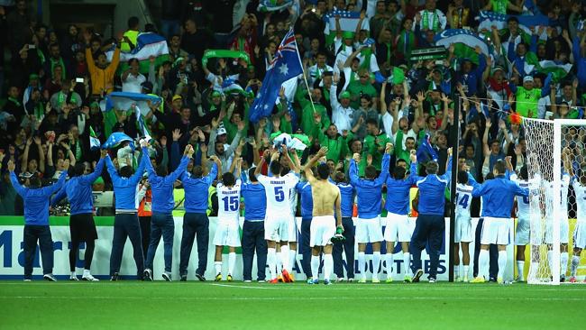 شادمانی بازیکنان ازبکستان|ازبکستان 3 - 1 عربستان / جام ملت های آسیا 2015