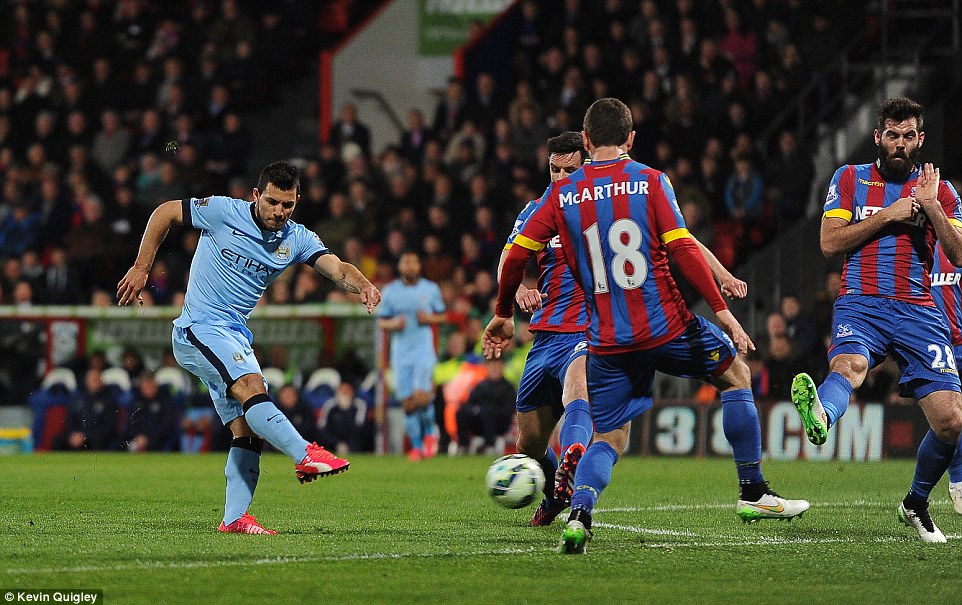 سرخیو آگرو|کریستال پالاس 2 - 1 منچستر سیتی / لیگ جزیره