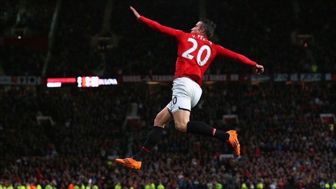 روبن فن پرسی|پرواز و شادمانی شدید رابین فن پرسی بعد از پلزنی مقابل هال سیتی