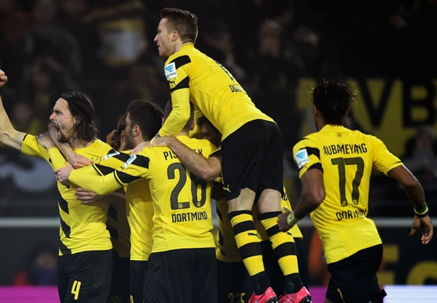 شادی بازیکنان دورتموند|بوروسيا دورتموند 4 - 2 ماینتس / بوندسلیگا