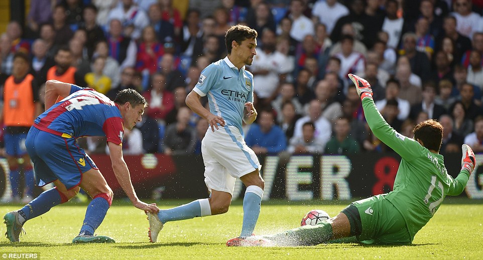 خسوس ناواس|کریستال پالاس 0 - 1 منچستر سیتی / لیگ جزیره