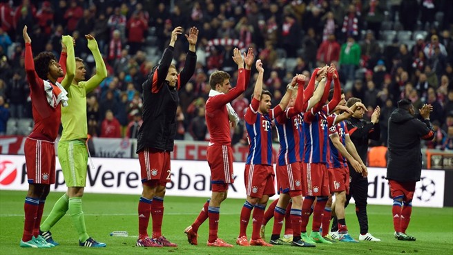 شادی بازیکنان بایرن|بایرن مونیخ 7 - 0 شاختار دونتسك / لیگ قهرمانان