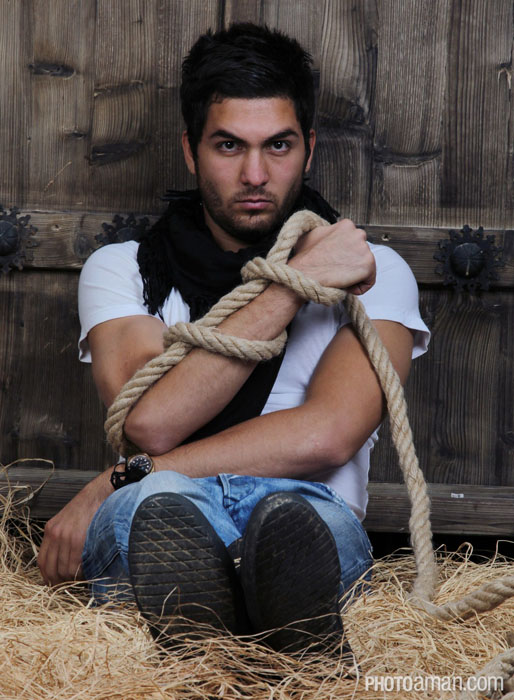 علیرضا حقیقی|None