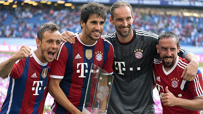 بایرن مونیخ|اولین جام قهرمانی بایرن در این فصل.