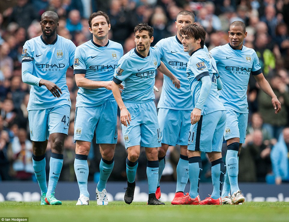 شادی بازیکنان من سیتی|منچستر سیتی 2 - 0 وستهام / لیگ جزیره