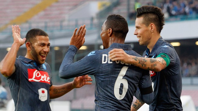 جاناتان  د گازمن|ناپولی 3 - 3 کالیاری / سری آ