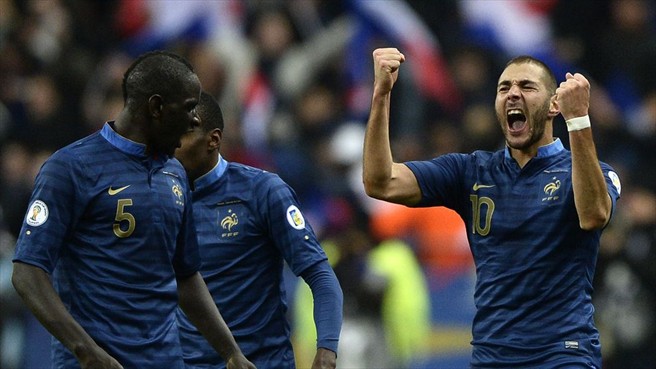 فرانسه 3-0 اوکراین / پلی آف جام جهانی 2014|فرانسه 3-0 اوکراین / پلی آف جام جهانی 2014
فرانسه در مجموع با نتیجه 3-2 به جام جهانی صعود کرد