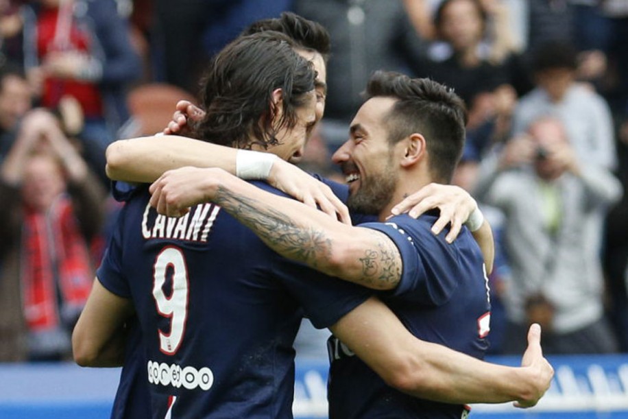 شادی بازیکنان پی اس جی|پاریس سن ژرمن 6 - 1 ليل / لوشامپیونه