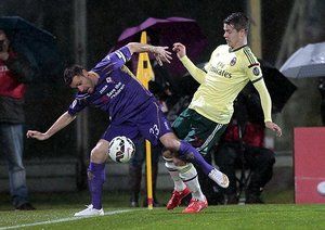 تقابل دو بازیکن|فیورنتینا 2 - 1 میلان /  سری آ