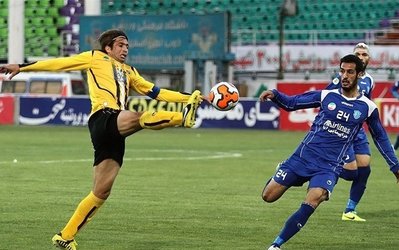 هفته دوم لیگ برتر | نیمه اول: گسترش فولاد 0 - سپاهان 1 / برتری سپاهان با تک‌گل خلعتبری