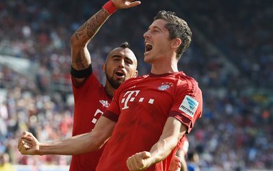 بوندسلیگا | هوفنهایم 1 - بایرن 2 / پیروزی 10 نفره مونیخی‌ها / توقف شالکه و ولفسبورگ