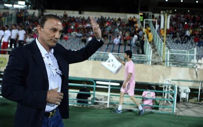 سايه سنگين اخراج روي نيمكت پرسپوليس /  اولتیماتوم پنهانی به درخشان‌: فولاد را نبری، اخراجی!