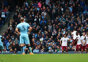 الکساندر کلاروف|منچستر سیتی 3 - 2 آستون ویلا / لیگ جزیره