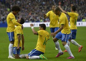 لوئیز گوستاوو|فرانسه 1 - 3 برزیل / دیدار دوستانه