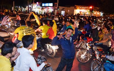 چند روایت از پایان پرحاشیه‌ترین لیگ برتر تاریخ / تراکتور دور افتخار زد، سپاهان قهرمان شد!