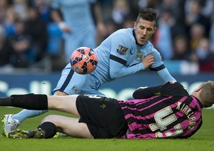 استفان یووتیچ