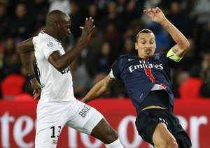 زلاتان ایبراهیموویچ|پاریس سن ژرمن 3 - 0 گوینگام / لوشامپیونه