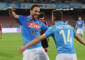 گونزالو جراردو ایگواین|ناپولی 3 - 0 میلان / سری آ