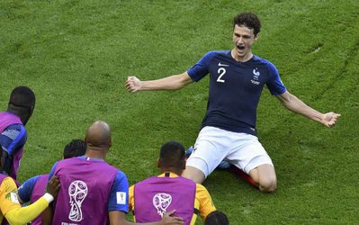 بایرن مونیخ پدیده جام جهانی را می خواهد / بنجامین پاوارد به دنبال جدایی از اشتوتکارت