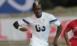 هفته دوم لیگ برتر | حاشیه پیکان - سایپا / حضور فشنگچی روی نیمکت پیکان و تغییر رنگ موهای ساموئل!