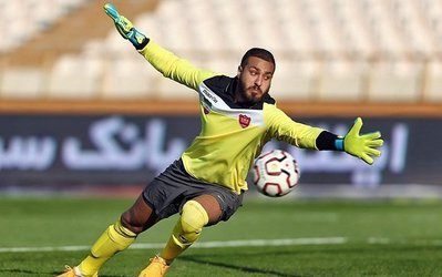 مکانی: دوست دارم بمانم و به پرسپولیس کمک کنم / تا اخر فصل مصاحبه نخواهم کرد