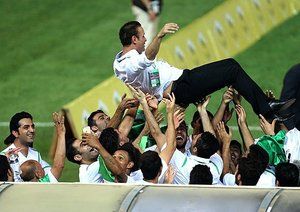 یحیی گل محمدی|None