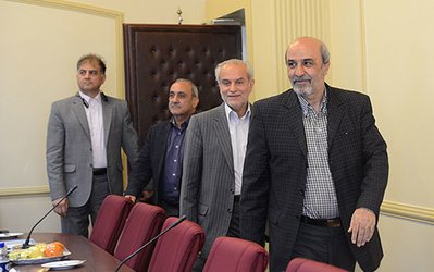 استیضاح وزیر ورزش و جوانان کلید خورد