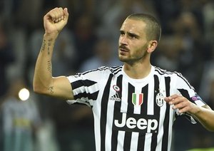 لئوناردو بونوچی/|یوونتوس 2 - 0 سه ویا / لیگ قهرمانان