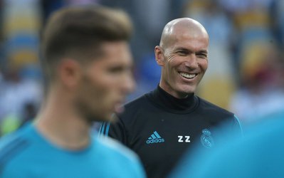 پیشنهاد دویست میلیون یورویی قطر به زیدان 