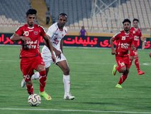 محمد قراگزلو | ماریــچ- اومانیــا در قلب دفاع علیپور- طارمی نوک حملــه