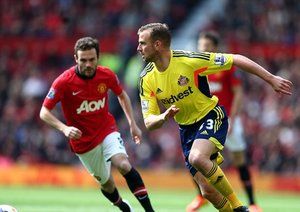 لی بری کاترمول - خوان ماتا|تعقیب توپ توسط خوان ماتا