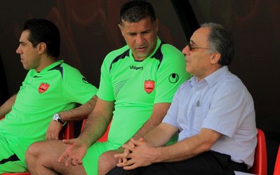 هفته دوم لیگ برتر | حاشیه فولاد - پرسپولیس / حضور رحیمی در جایگاه ویژه