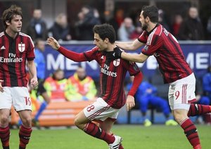 جياكومو بوناونتورا|میلان 2 - 0 چزنا / سری آ