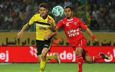 عالیشاه: هواداران چه گناهی کردند که پنالتی‌های ما دیده نمی‌شود؟!