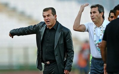 استیلی: حضور تیم بدون سرمربی در ورزشگاه اصلی آزادی جالب است!