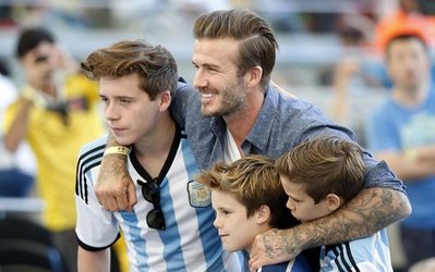 پسر دیوید بکهام از فوتبال کناره گیری می‌کند