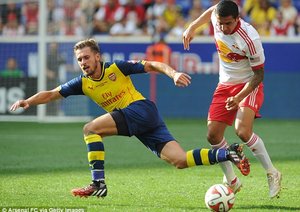 تيم كاهيل - آرون رمزی