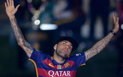 مهم ترین اخبار نقل و انتقالات قاره سبز؛ از توافق زلاتان با یونایتد تا پیوستن آلوس به یووه