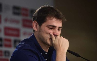 کدام بازیکنان با ایکر خداحافظی نکردند؟